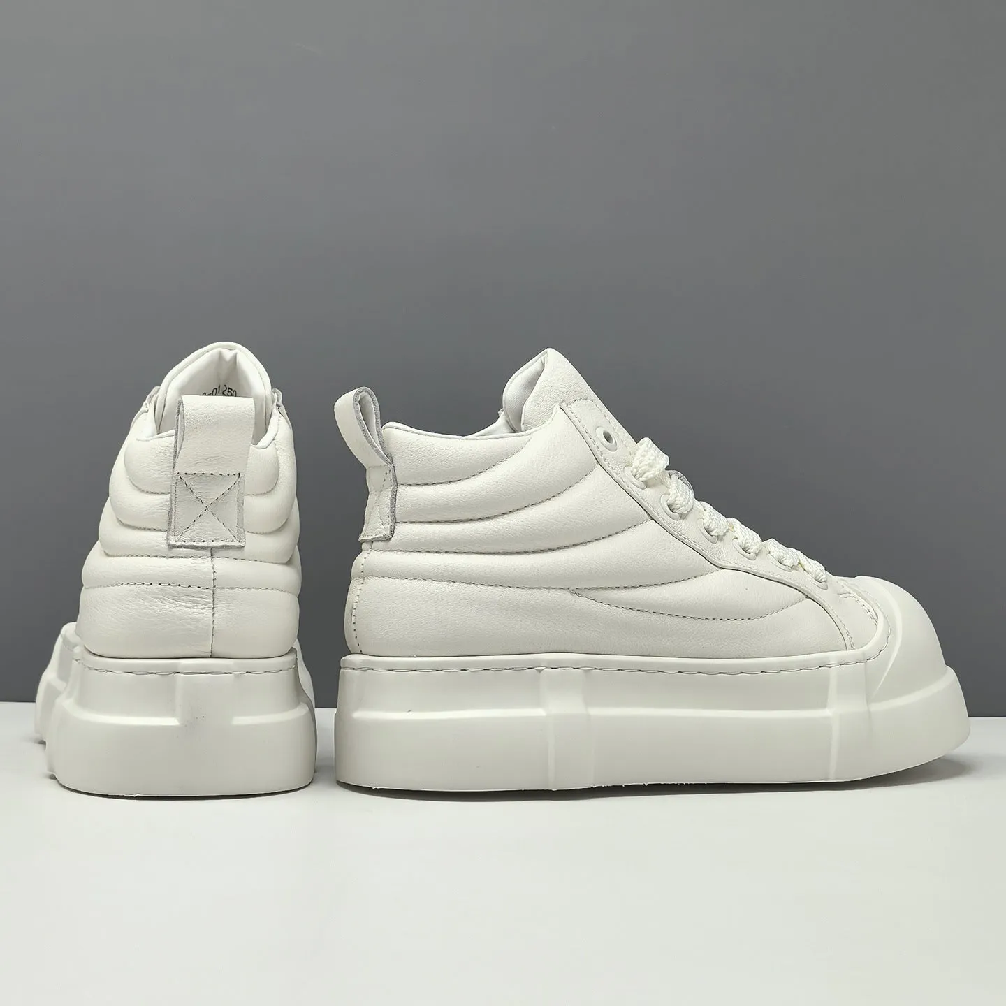 Men's Minimalist Plain Quilted Leather High Top Casual Shoes Air Force Casual Shoes