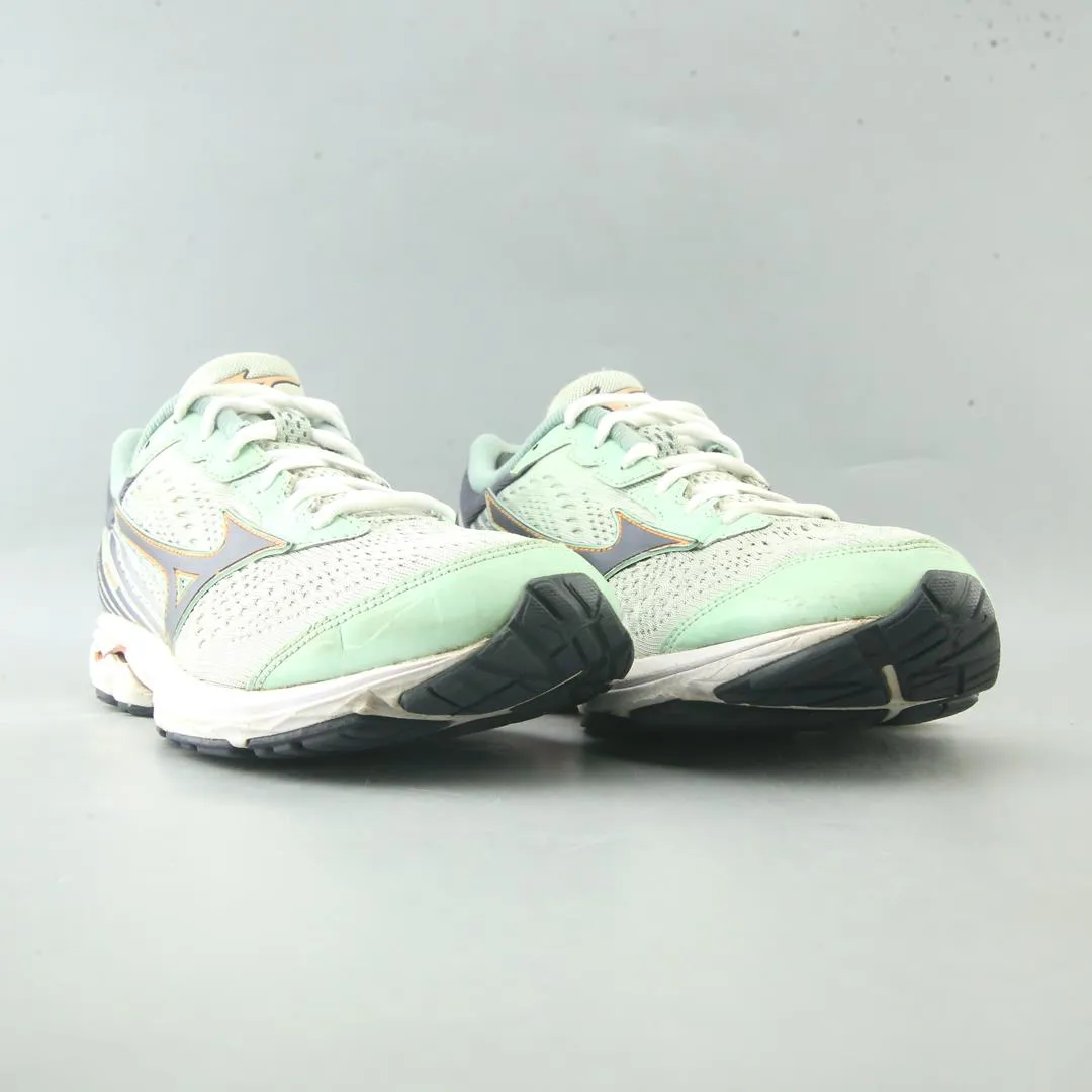 MIZUNO WAVE RIDER 22 Stores That Sell Running Shoes