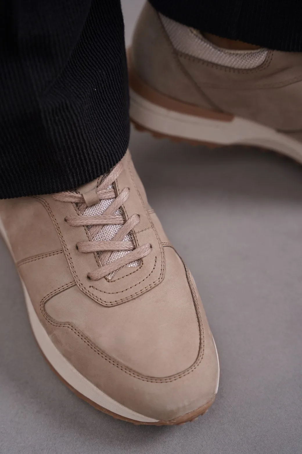 Puma Sneakers Shoes MONOTONE LEATHER SNEAKERS