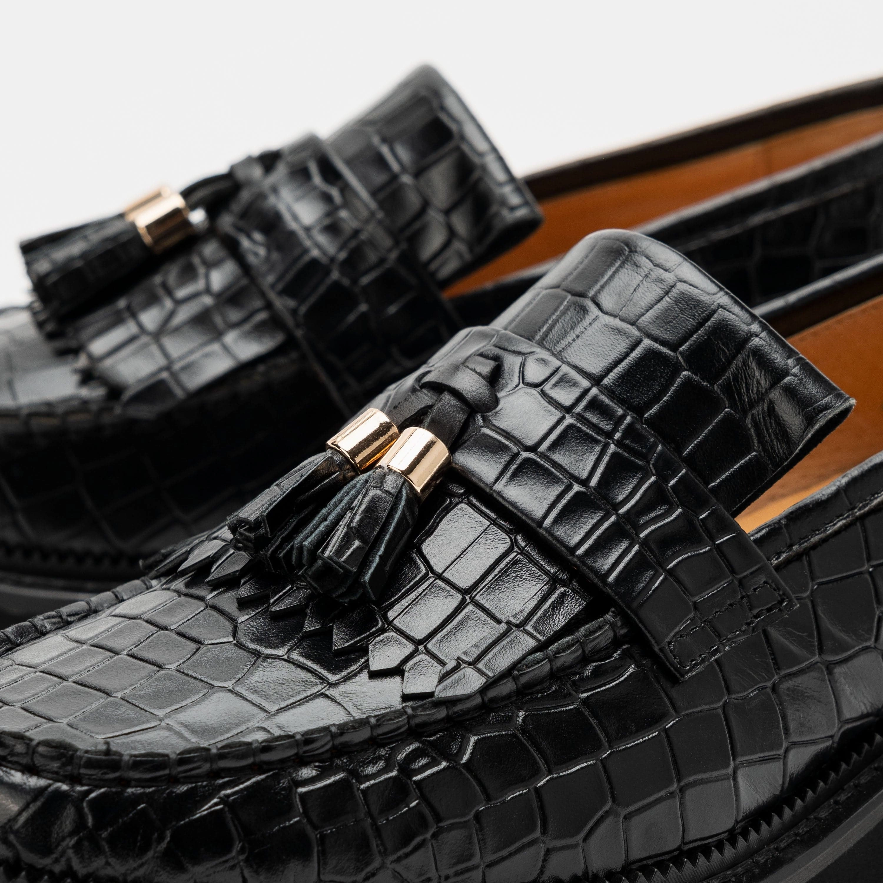 Shoe Carnival Loafers Ms. Journey Black Croc Leather Lug Tassel Loafer
