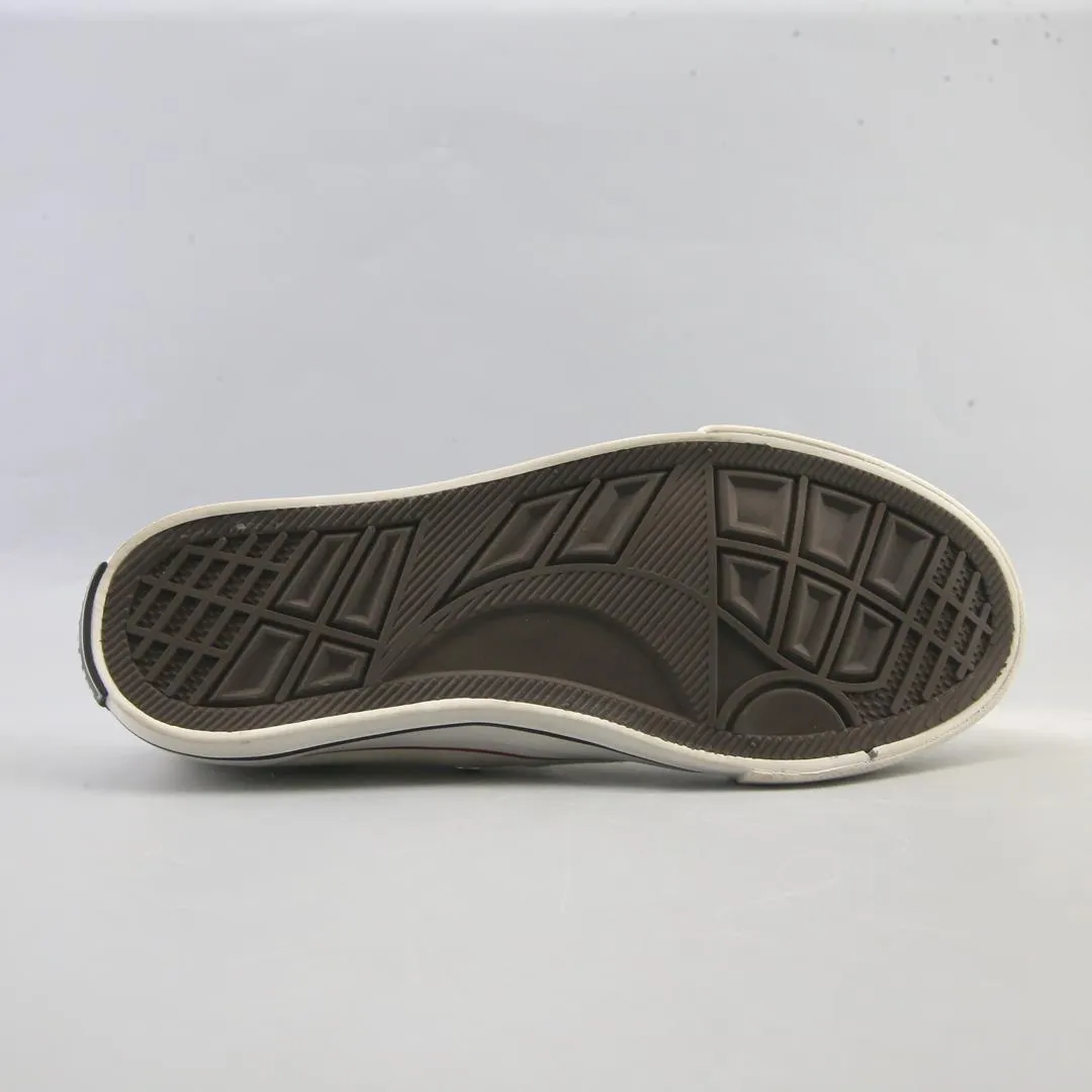 Cumming In Sneakers MVLSCOT .