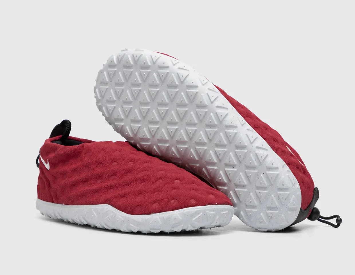 Vroom Nike Shoes Nike ACG Moc Team Red / Summit White - Team Red