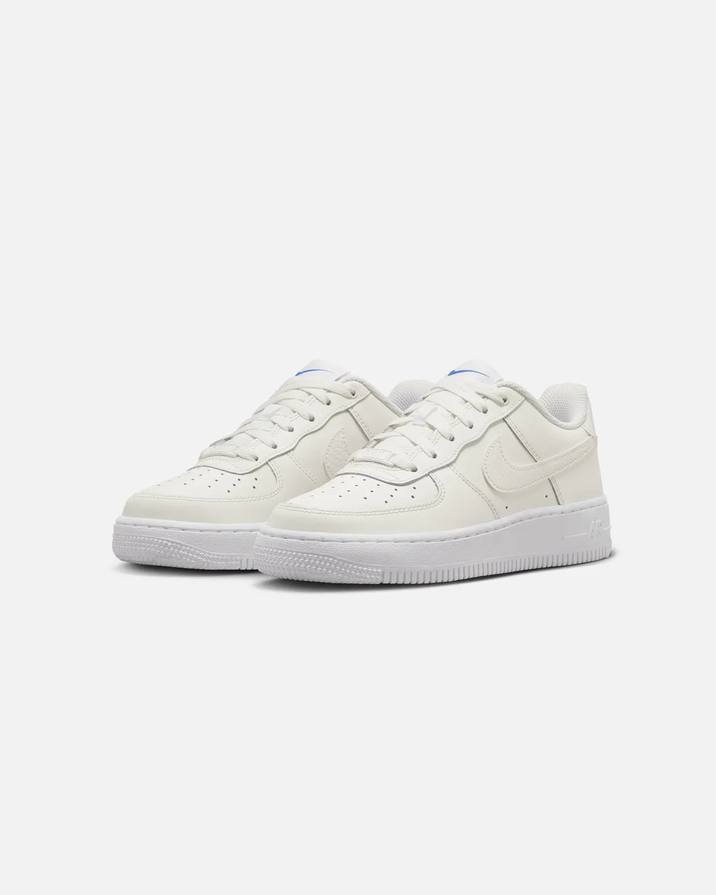 Nike The Glove Shoe Nike Kids' Air Force 1 LV8 (GS) Sail