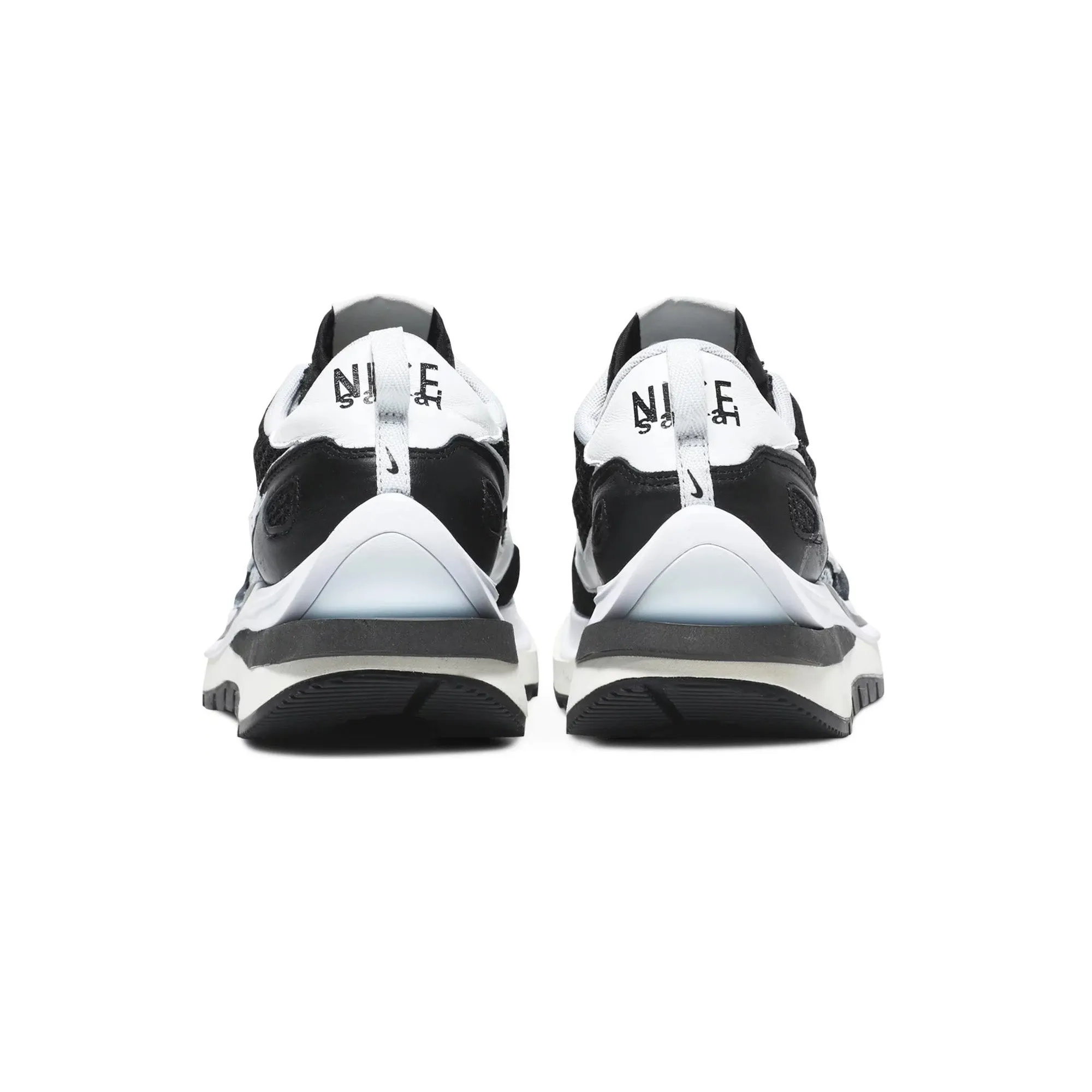 Lebron James Shoes Nike Nike Vaporwaffle x Sacai 'Black White' (2020)