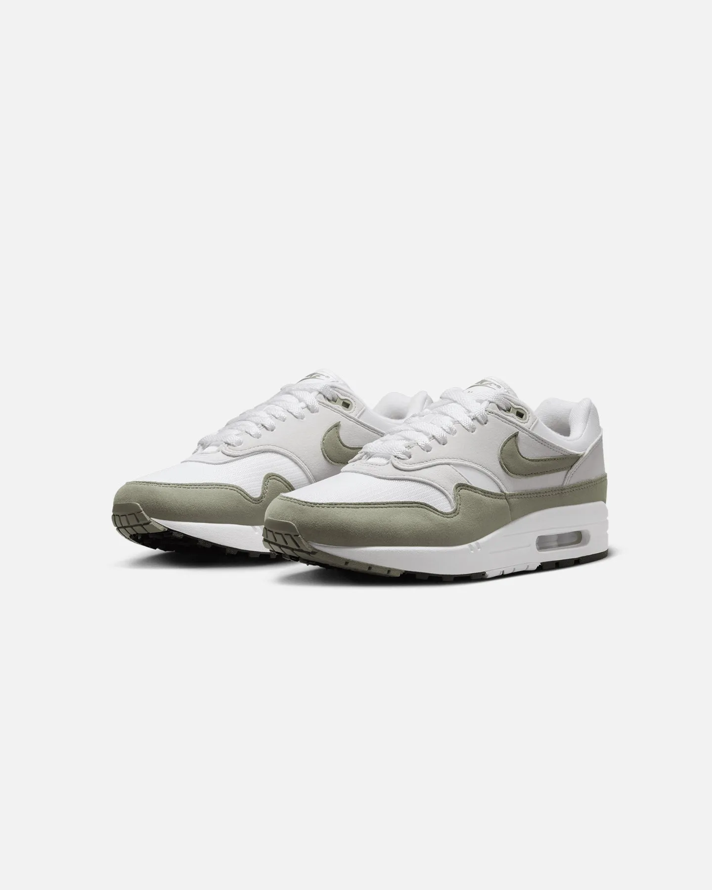 Nike Women's Air Max 1 White/Light Army Nike Baskteball Shoes