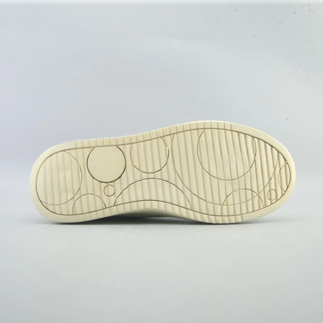 TOP. ANDERA CAMER INI Macys Sneakers