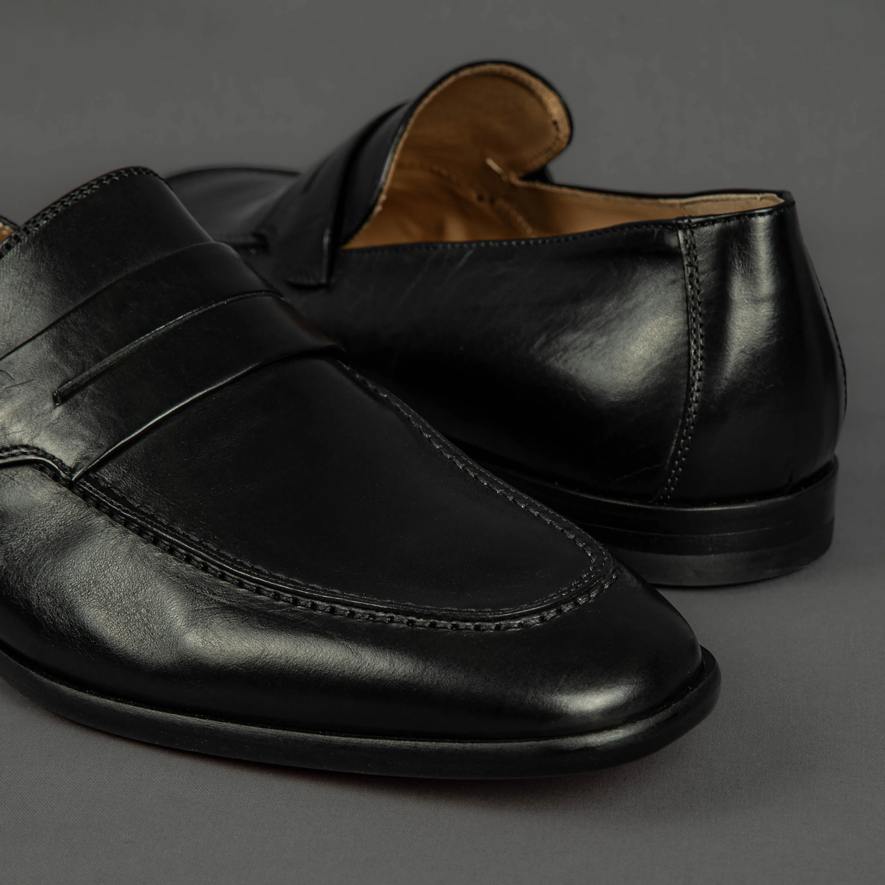 Maxwell Black Derby Dress Shoes