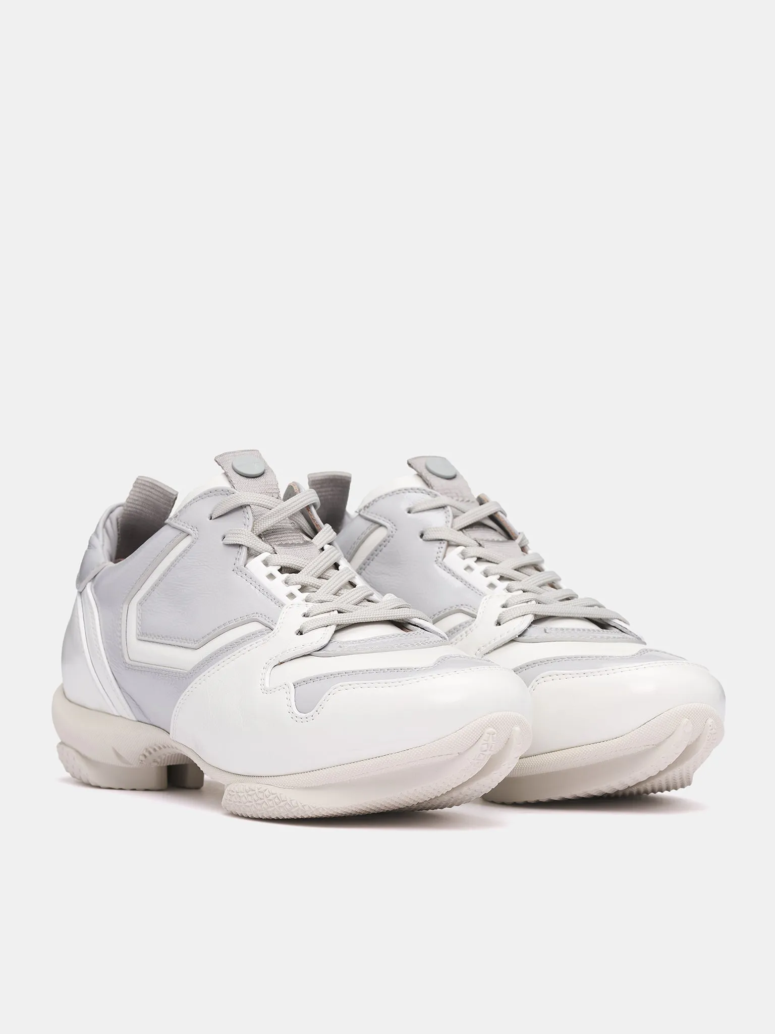 Marc Fisher Sneakers Ostro Shoes (T03-170-WHITE-BRILLANT)