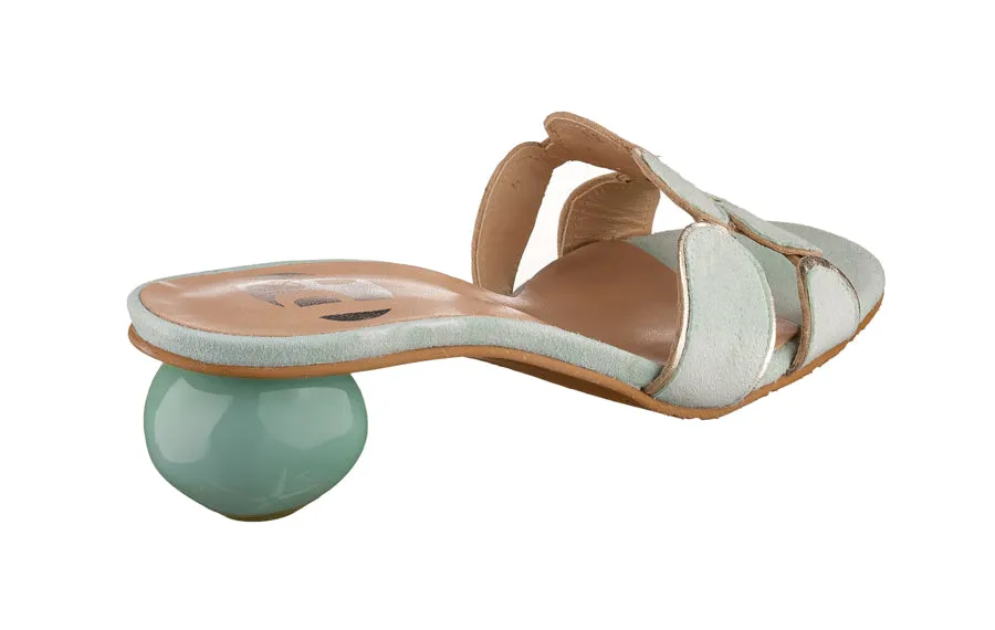 P&J Eastern Green Sandals And Beaches App