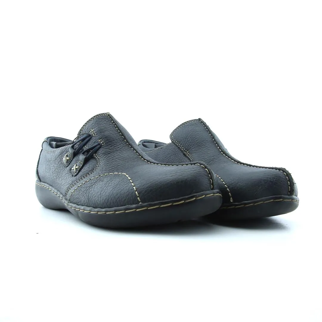 Casual Lotto Shoes CLARKS BENDABLES