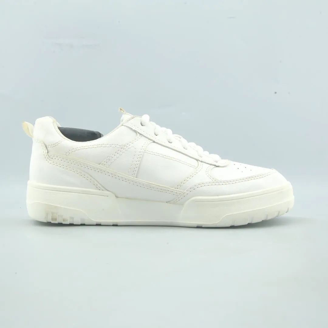 STRADIVARIUS . Jack Skellington Sneakers