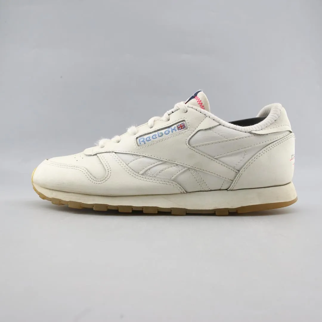 Wally Patriotic Casual Shoes REEBOK CLASSIC LEATHER