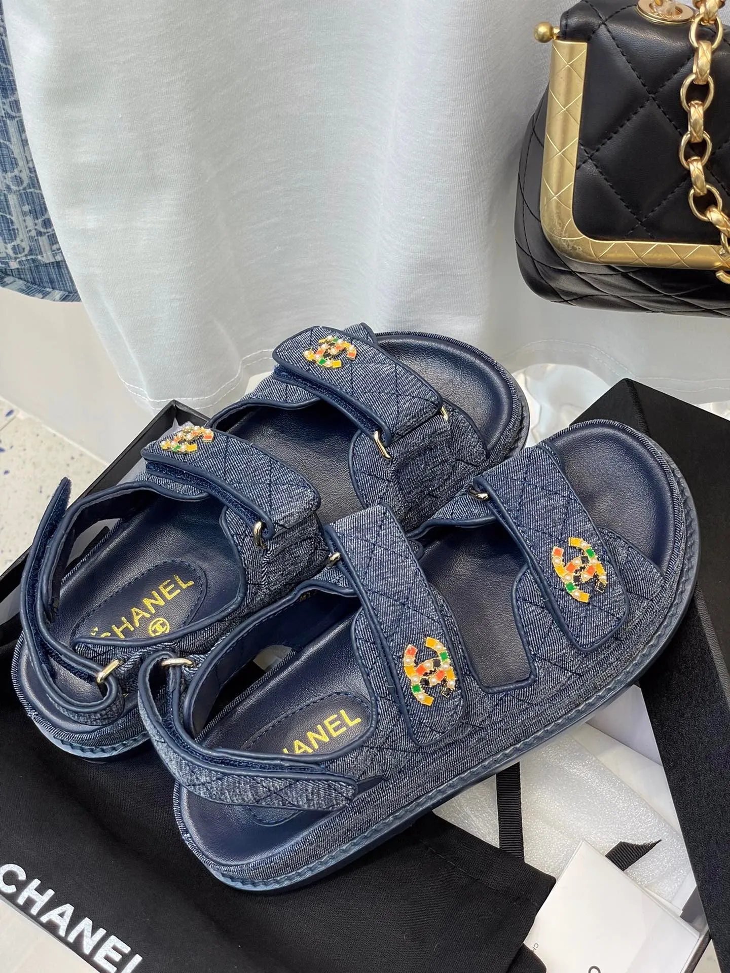 SE598  Size 5-9 Sandals Map