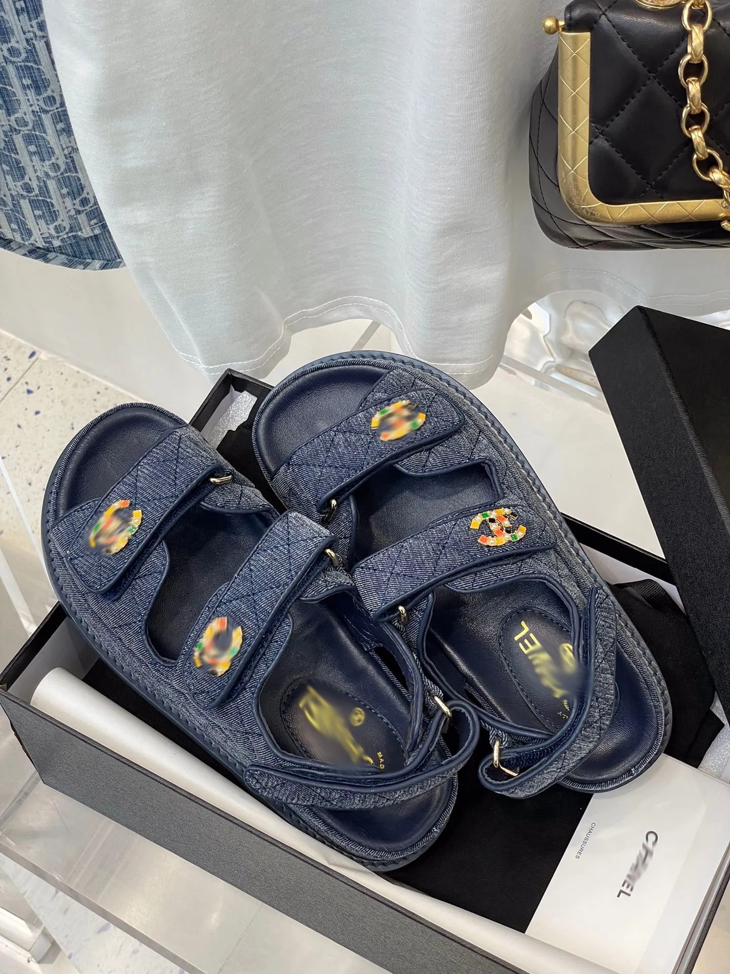 Malibu Sandals SE598  Size 5-9