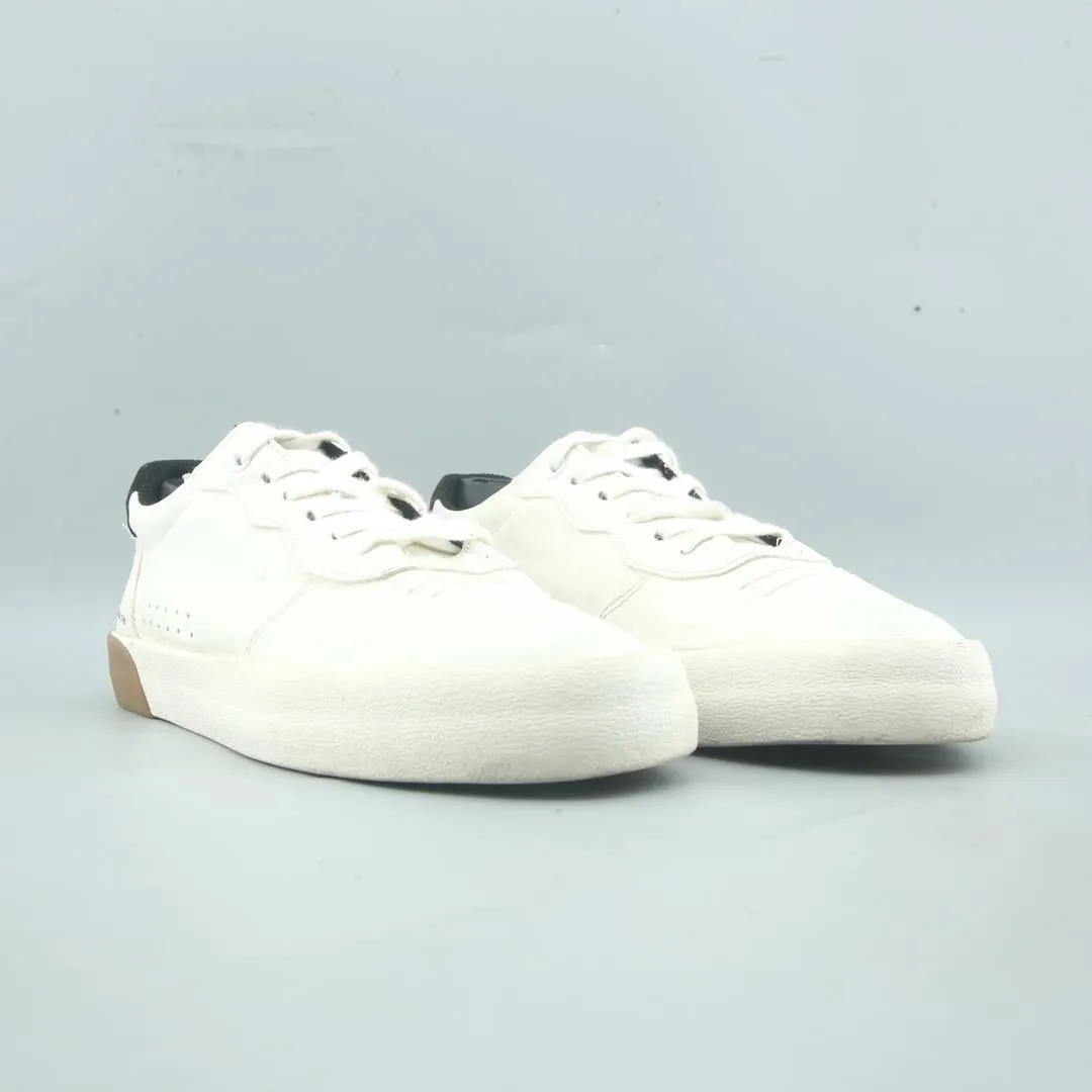 BERSHKA . Casual Orthopedic Shoes