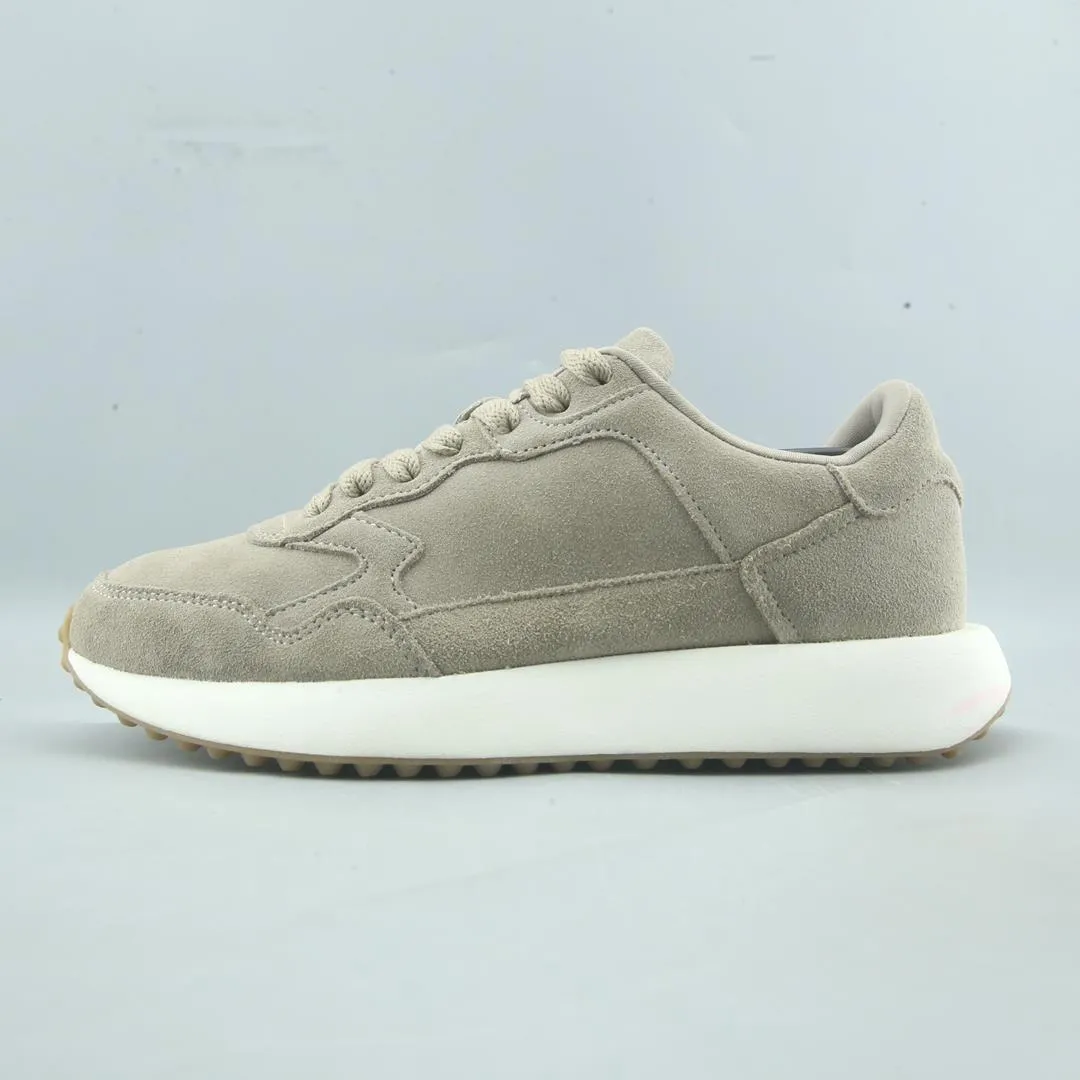 Sneakers N Stuff OYSHO .