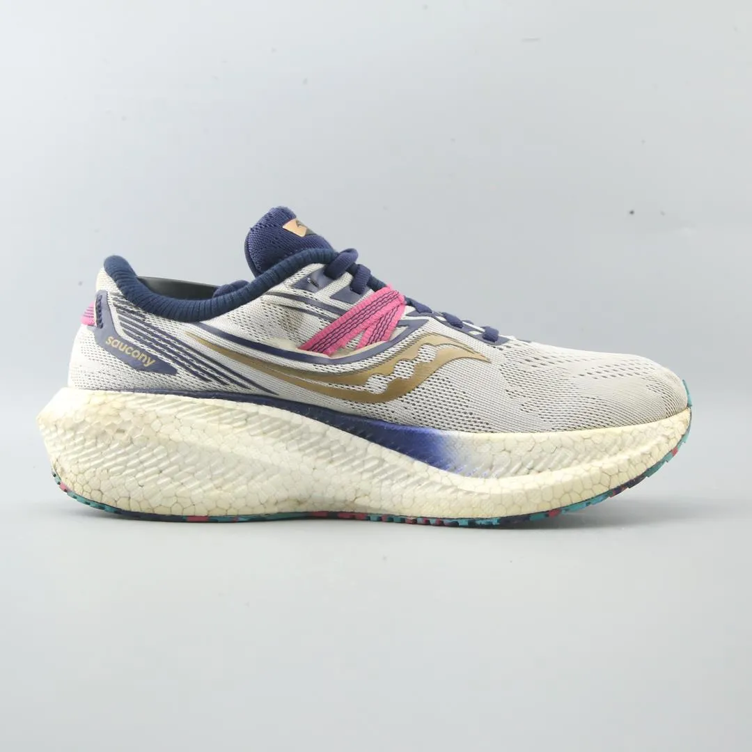 Wide Toe Running Shoes SAUCONY TRIUMPH 20