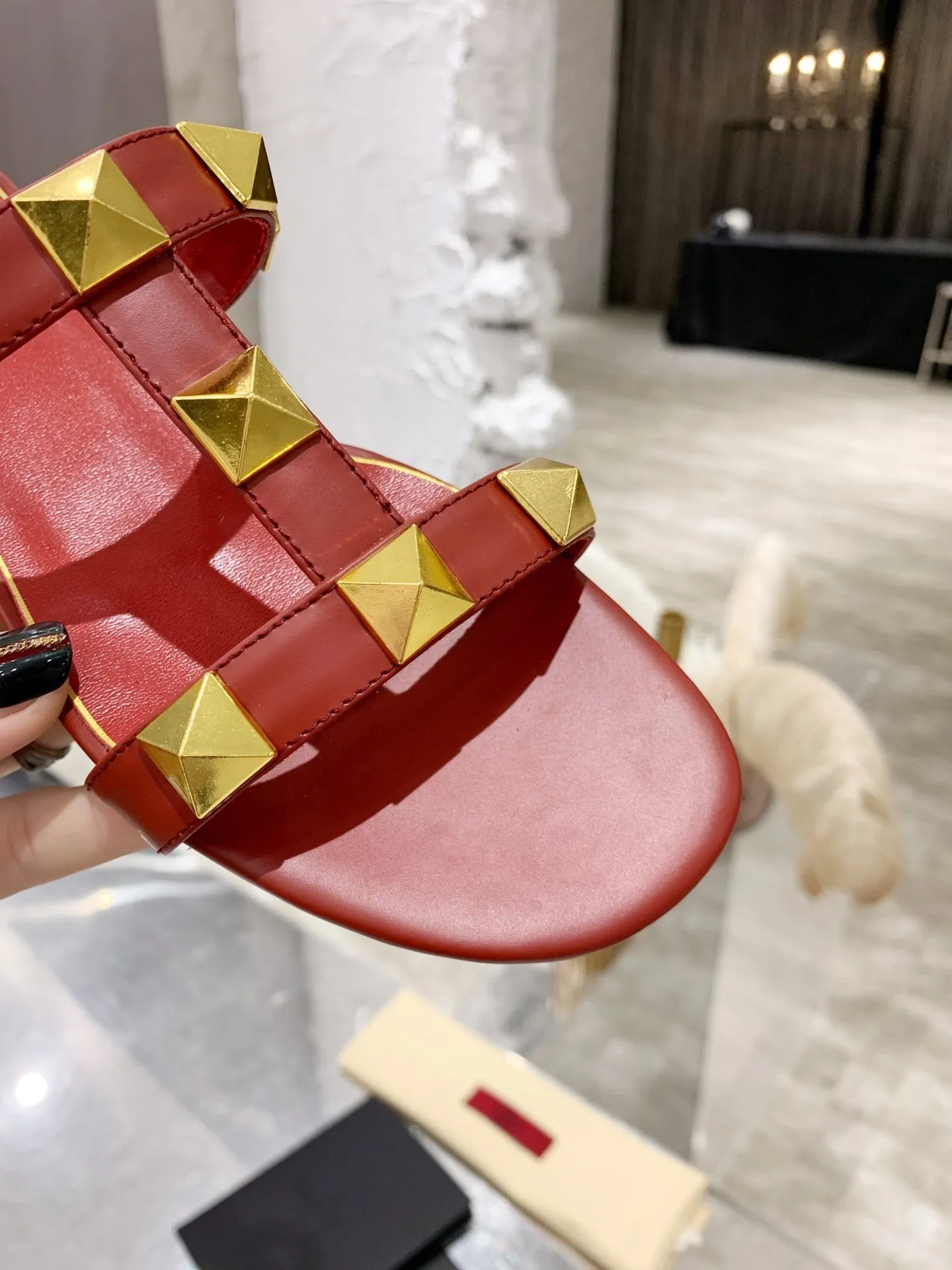 SE519  Size 5-11 Sword And Sandals 2 Full Version