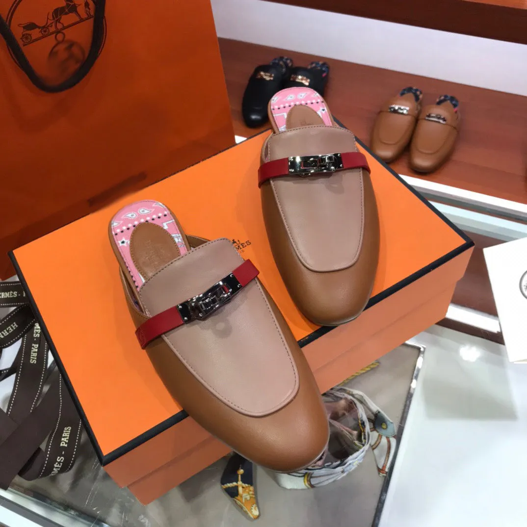 SE545 Size5-10 Material: Cowhide Lining: Canvas Sole: Italian leather Coquette Suede Cold Weather Slippers