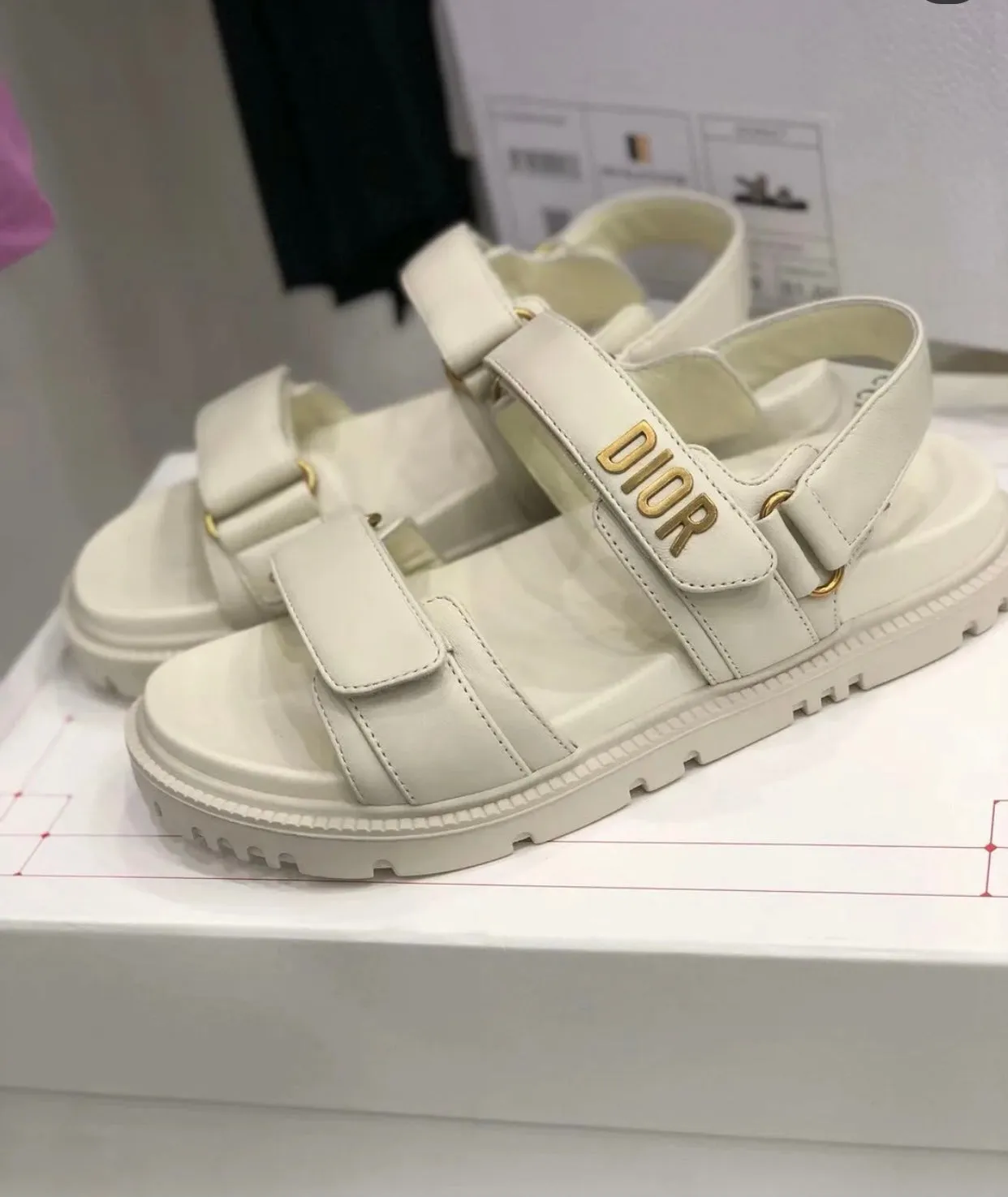 SE597  Size 5-10 Casual Sandals