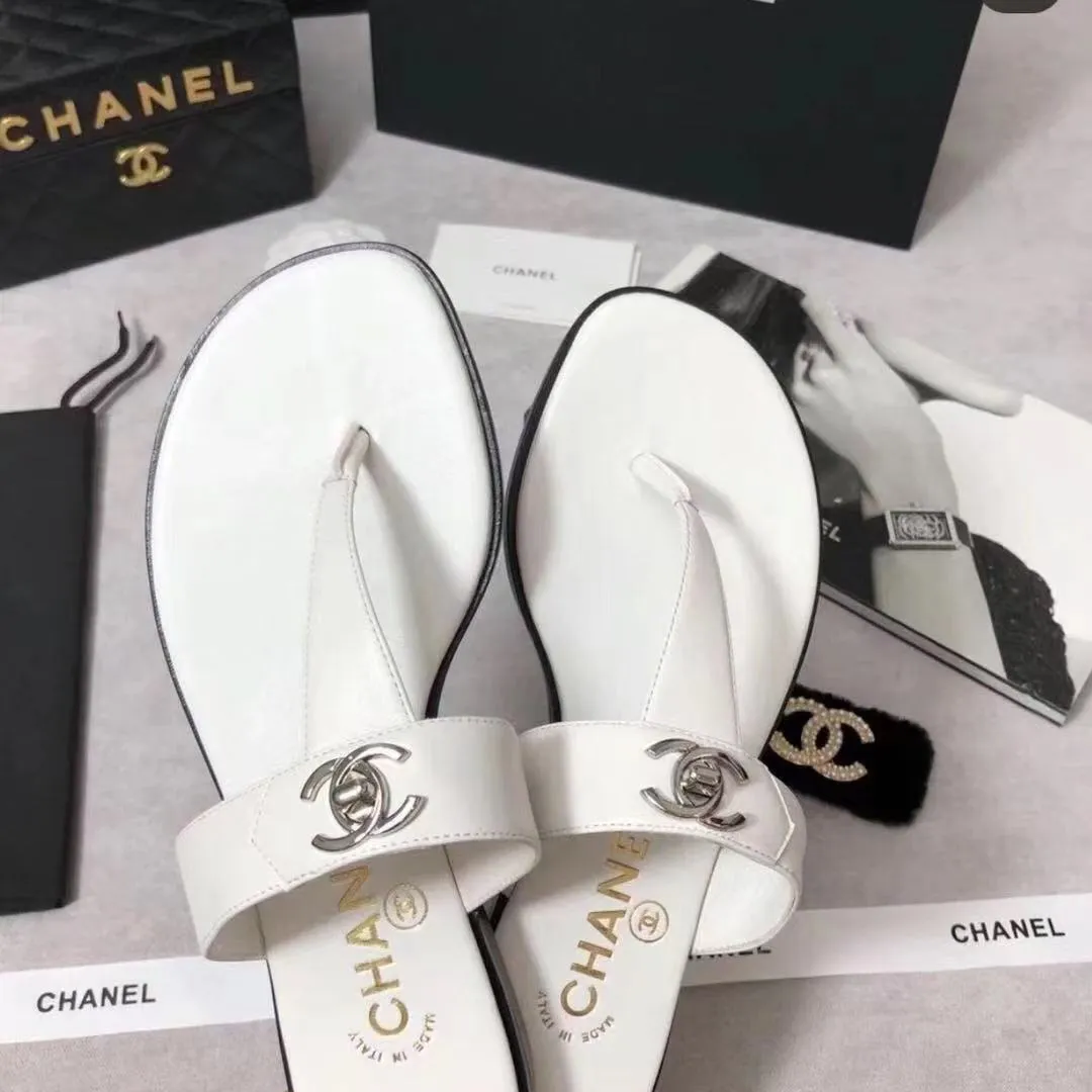 SE601 Size 4-10 Slide In Flats