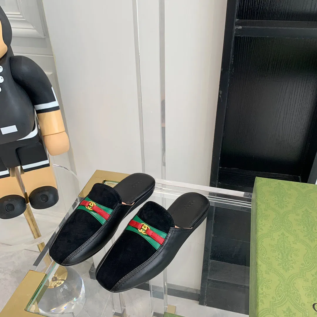 SE624 Size 5-9    Material: Cowhide  Lining: Sheep skin Sole: Italian leather Slippers With A Heel