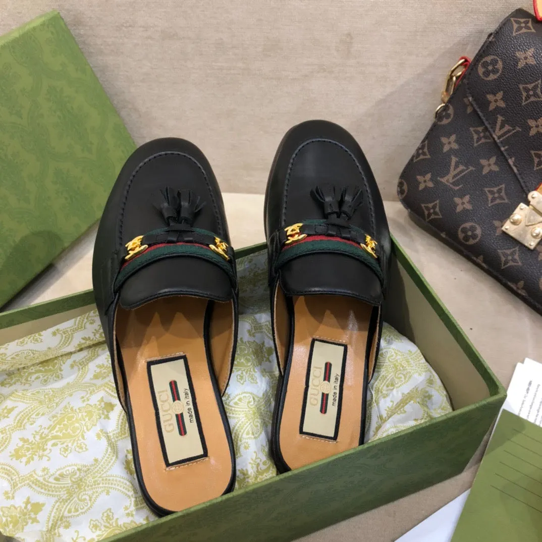 SE674 Size 4-11   Heels:1.5cm Material: Cowhide  Lining: Sheep skin Sole: Italian leather Crochet Pattern Slippers