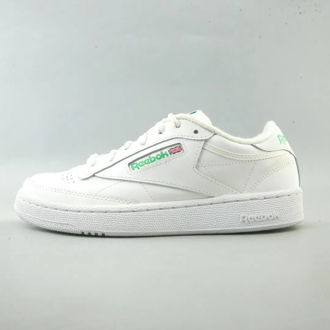 Casual Shoes To Wear With Black Chinos REEBOK CLUB C 85 VINTAGE