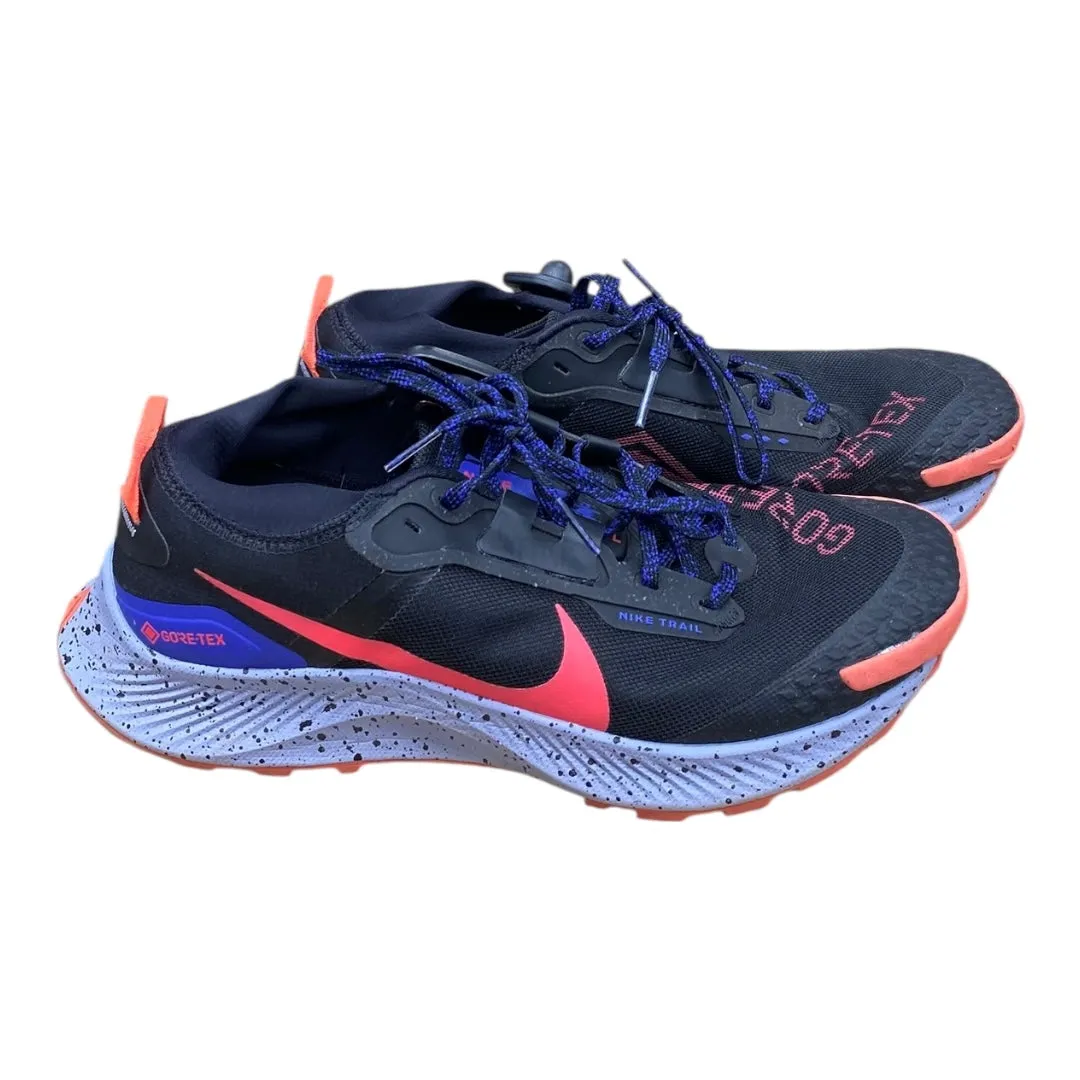 Good Nike Hiking Shoes Shoes Athletic By Nike In Multi, Size:11