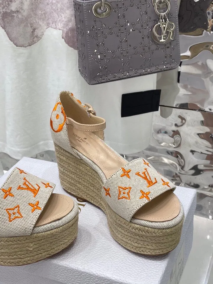 SE536  Size4-9 Wedding Sandals