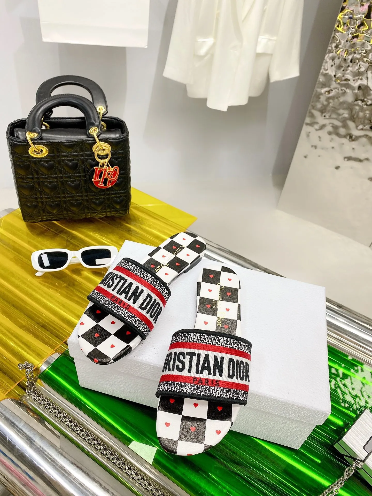 Slippers Soft Bottom SE817 DR Slippers Size4-12