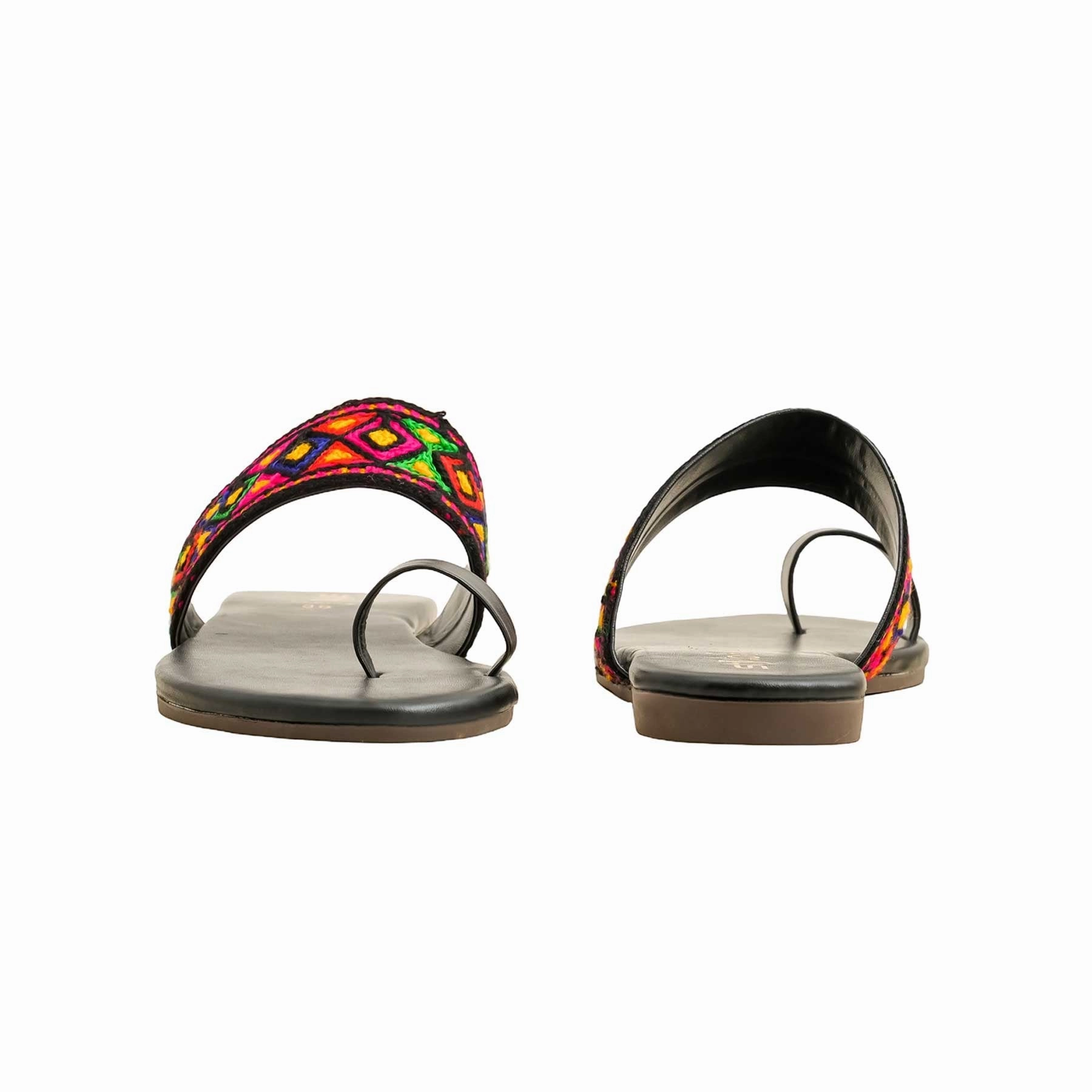 Black Casual Chappal For Women CL2134