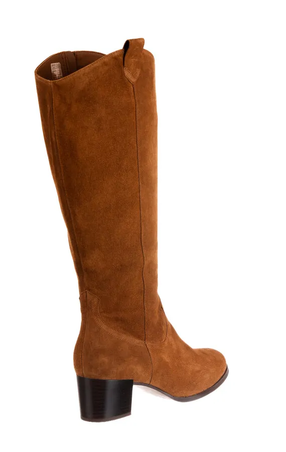 Pie Yukon Brown Low Heel Pointed Toe Boots