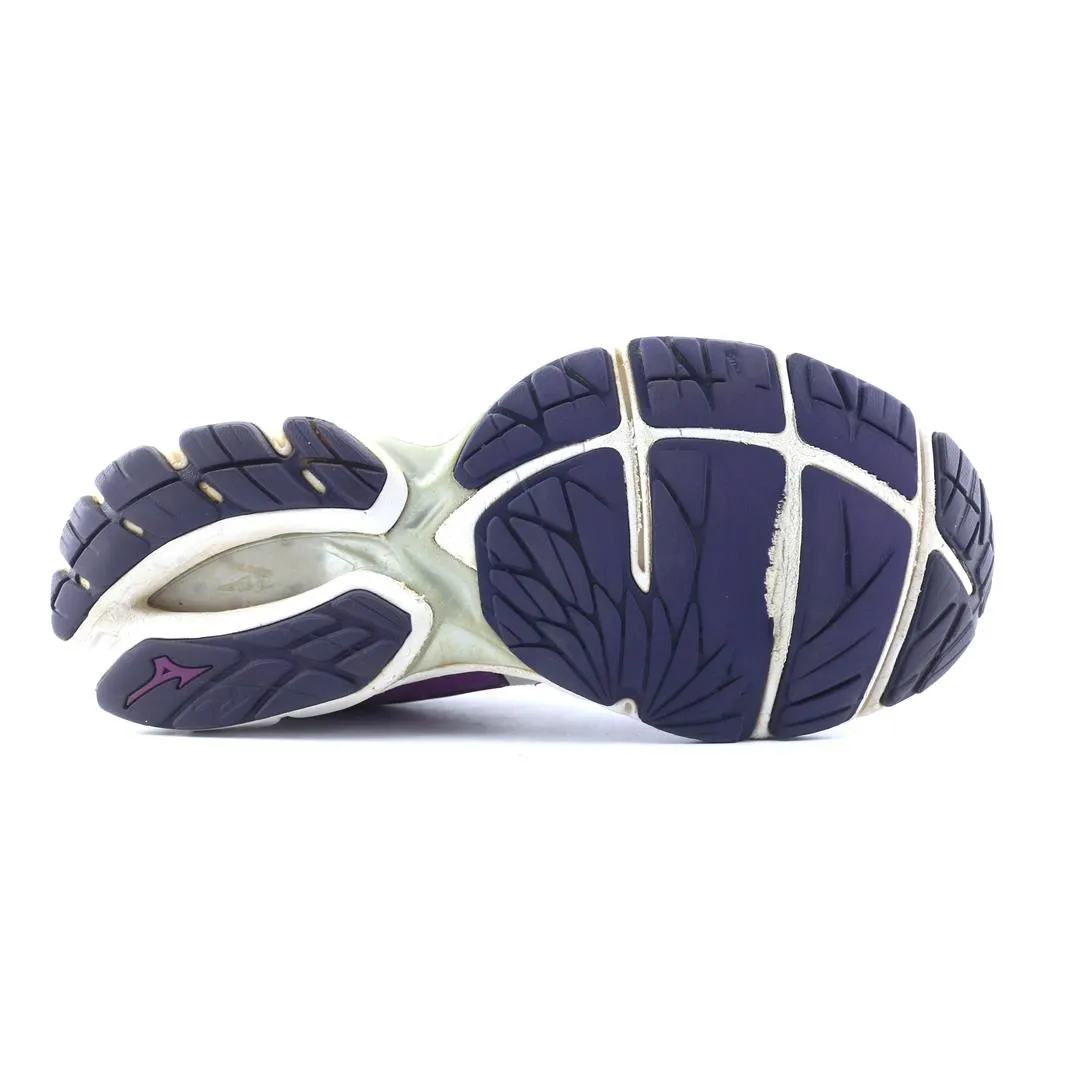 MIZUNO WAVE RIDER 22 Running Shoes With Great Support