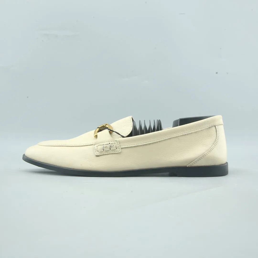 Casual Shoes Not Sneakers ZARA. .