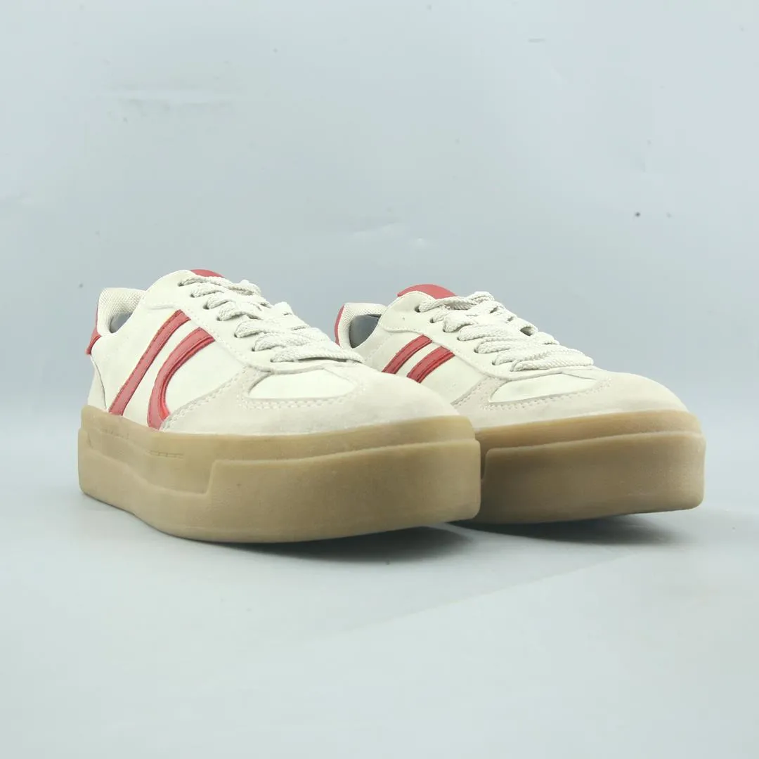 STRADIVARIUS . Air Sneakers Deals