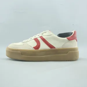 STRADIVARIUS . Wide Sneakers