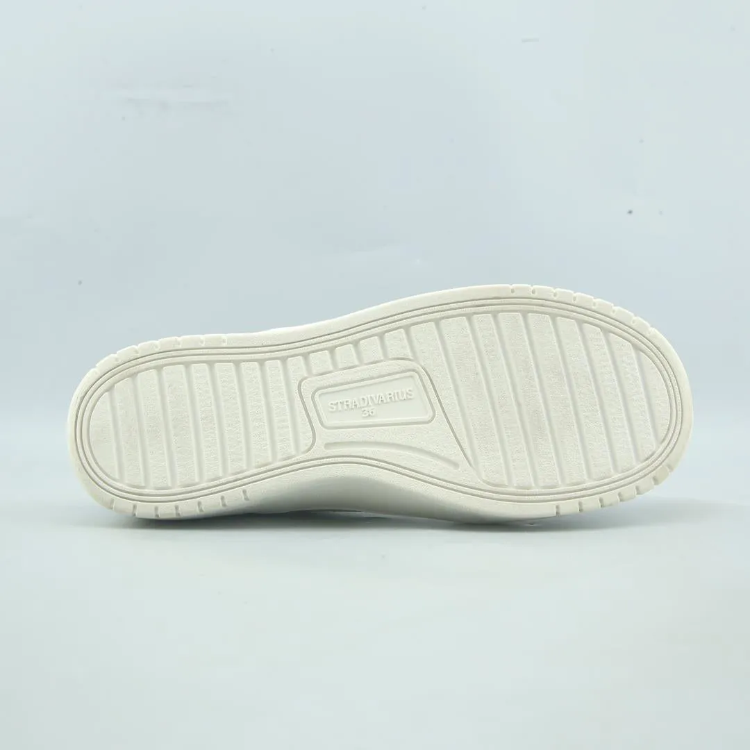 STRADIVARIUS . Qc Sneakers