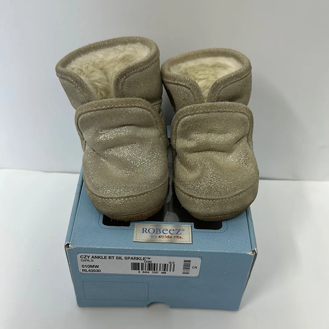 Cute Ladies Boots Robeez 0-6M