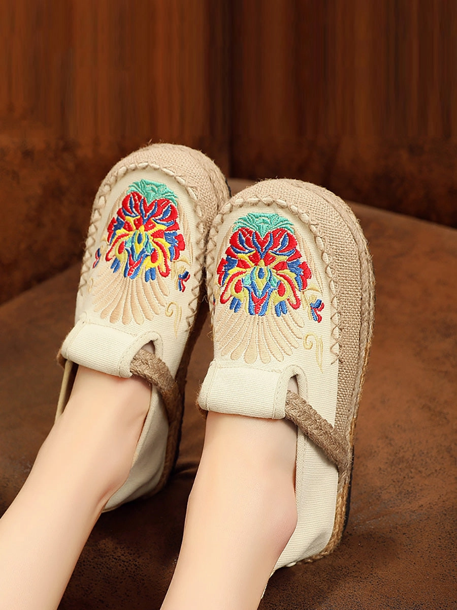 Running Shoes For People With Flat Feet Women Summer Ethnic Embroidery Cloth Linen Flat Shoes AH1011