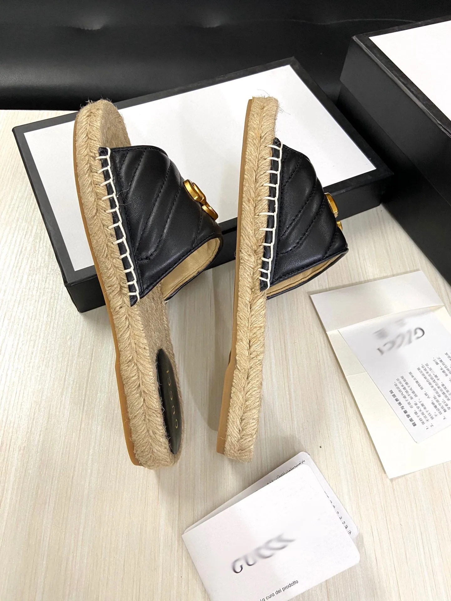 SE369  Size 5-10 Japanese Slippers