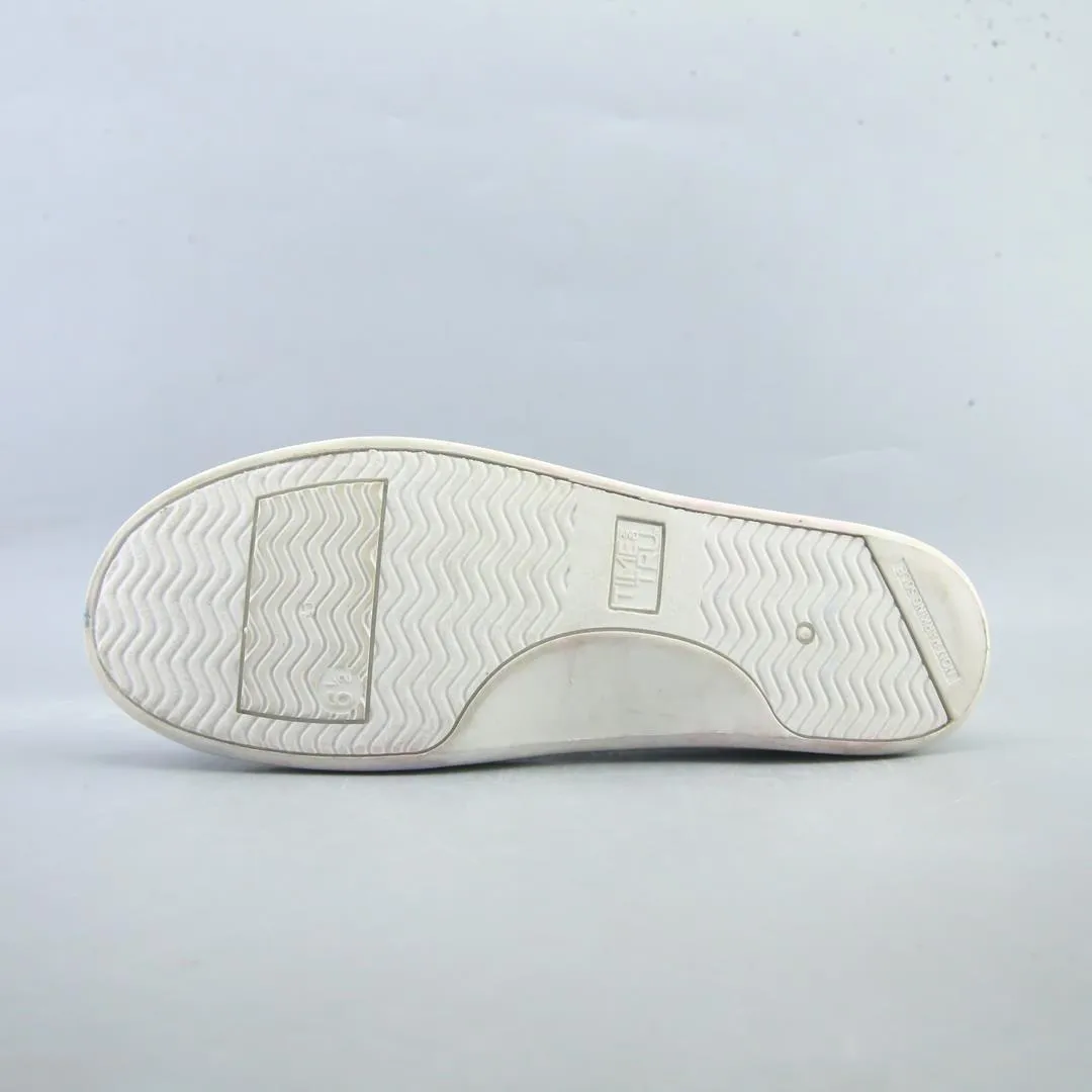 TIME AND TRU MEMORY FOAM Old Sneakers