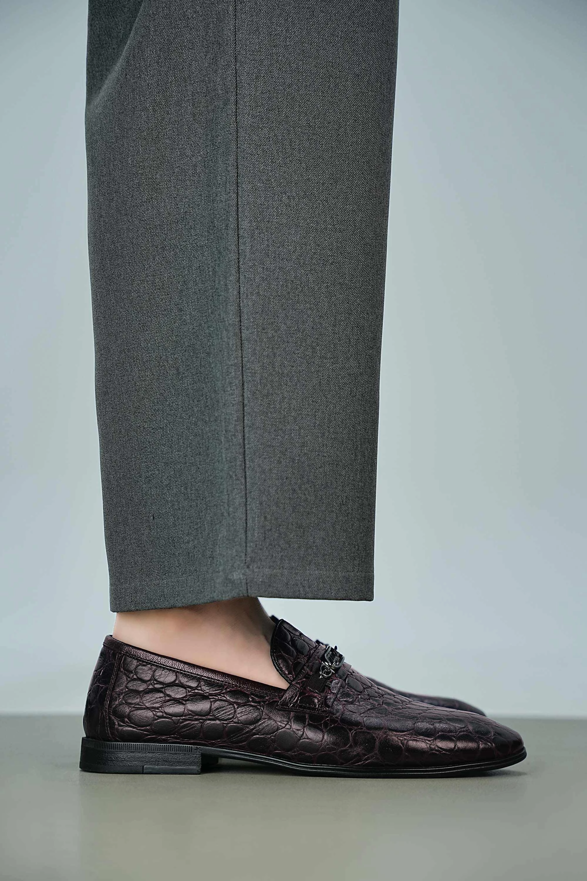 LOGO 11061 MRC Shearling Lined Loafers