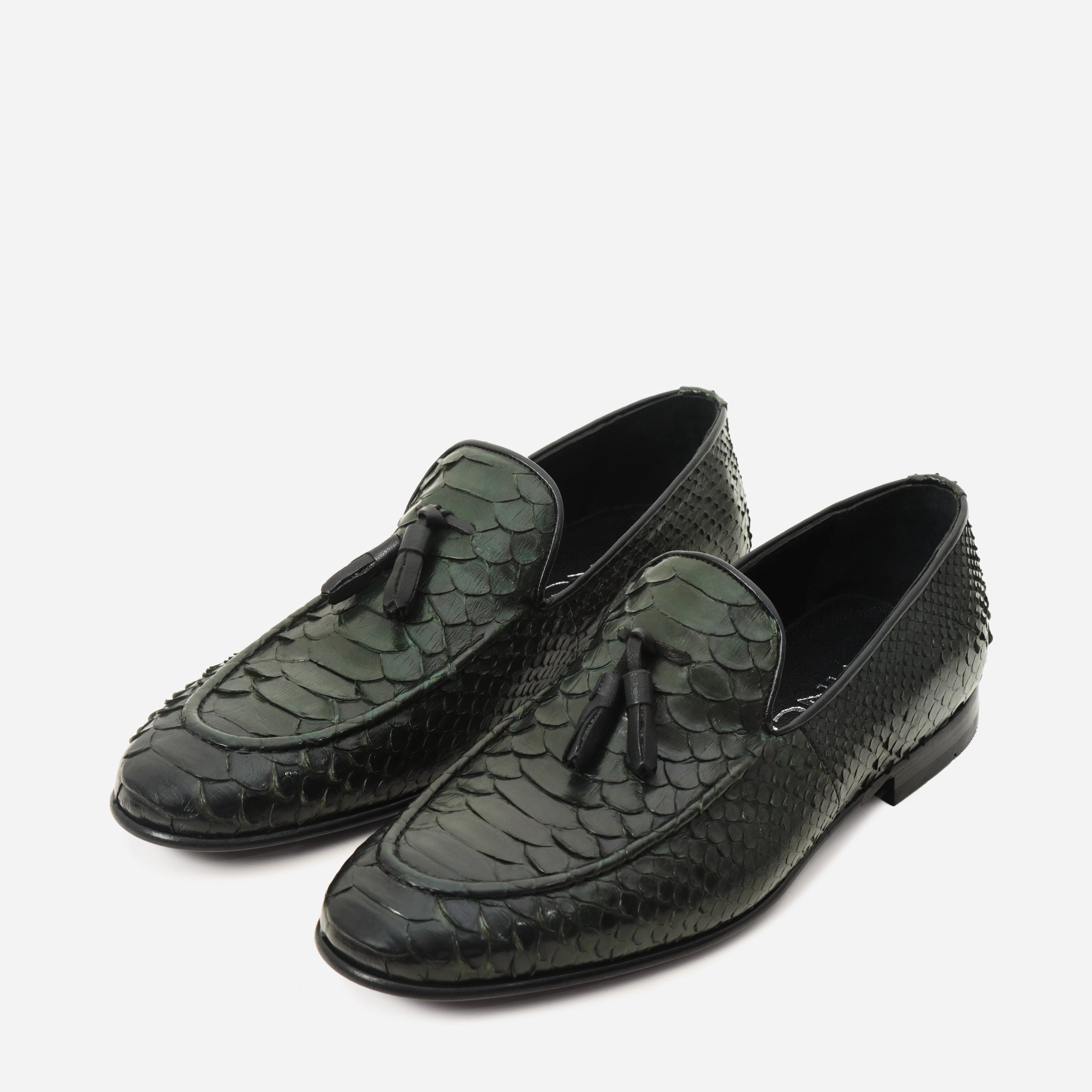 Dresser With Shoe Storage The Bethesda Green Pyhtn Skin Leather Tassel Loafer Men Shoe