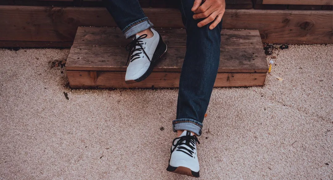 Tsavo 3 M White Black Cool Casual Sneakers