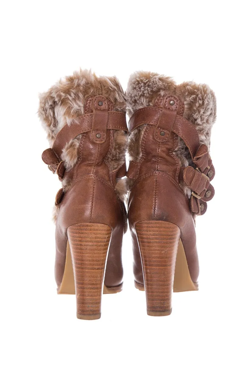 Childrens Waterproof Boots Stuart Weitzman Leather Camel & Faux Fur Boots SZ 6