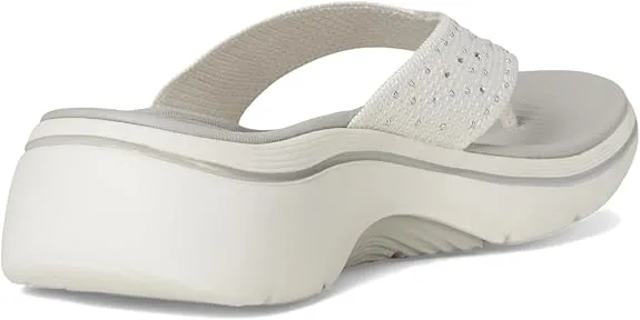 K1x Basketball Shoes Skechers Women's Arch Fit 2.0 3-pt Rhinestone Sandal Flip-Flop