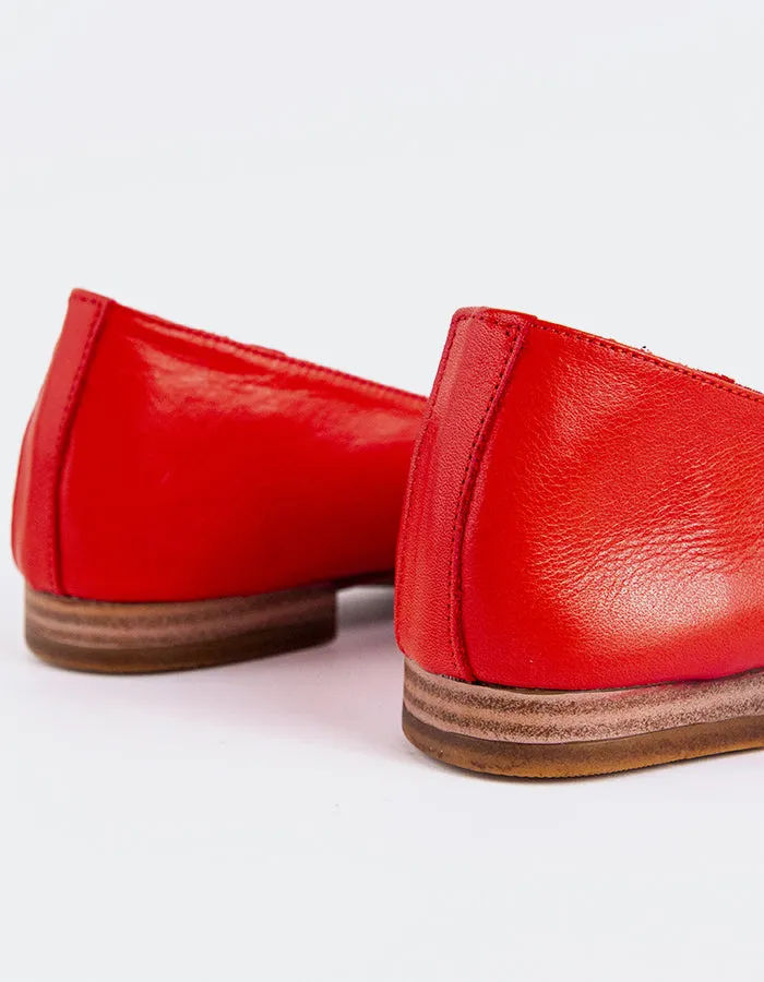 Ulwin Red Leather Dress With Flat Shoes
