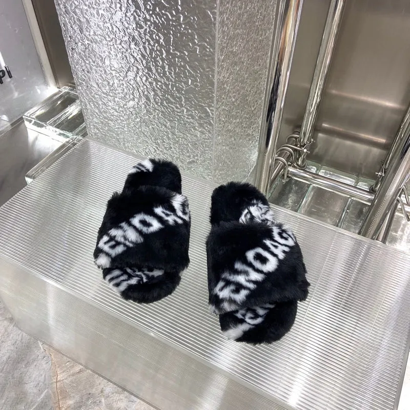 Balenciaga Luxury Sandals Closed Sandals