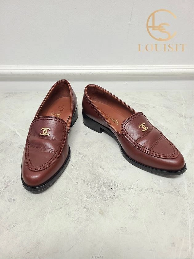 Loafers Dupes Used luxury goods Lewis IT 37 Brown gold CC logo moccasin loafers Chanel